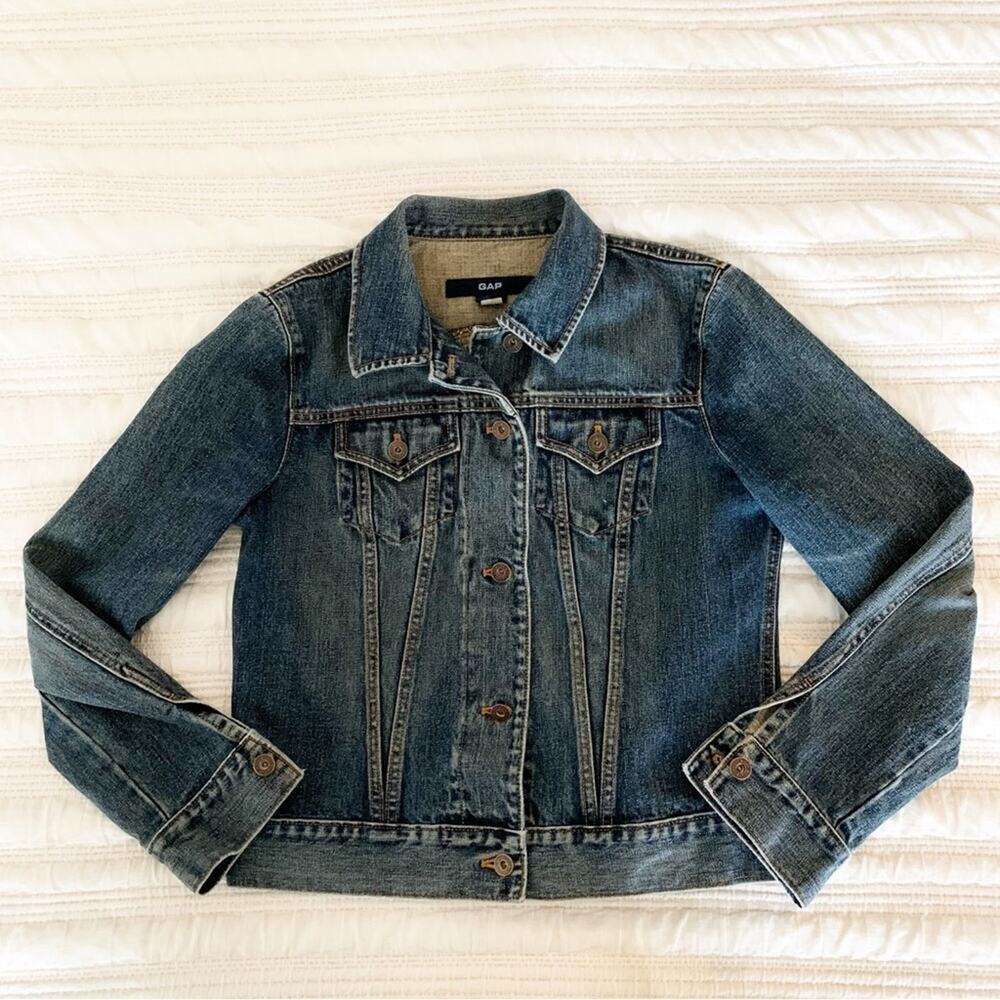 GAP Medium Dark Blue Wash Denim Jean Jacket Women’s M